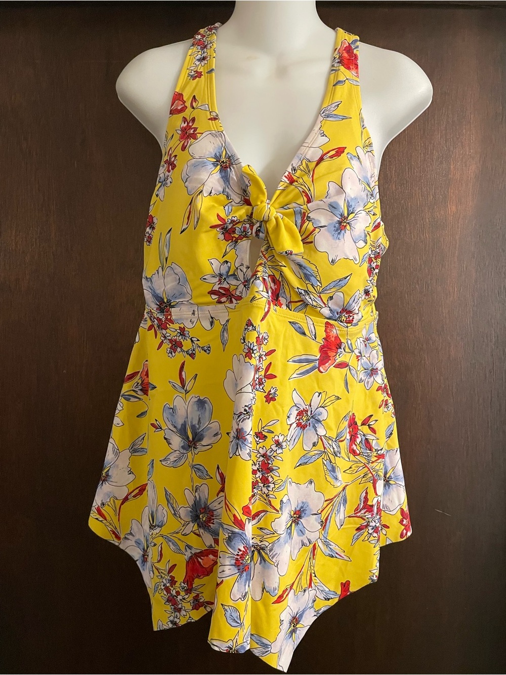 Kona Sol Brand Women's Size 14W Yellow Floral Racerback Swimsuit Top Tankini